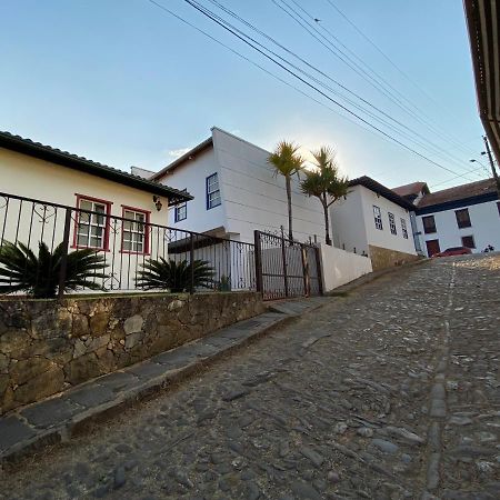 Casa No Centro Historico De Catas Altas Villa Eksteriør bilde